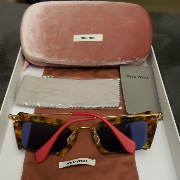 Miu Miu Sunglasses - Picture 2 of 4